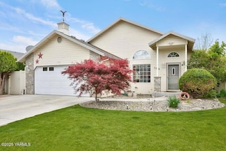 5304 Maui Place, Yakima, WA 98908