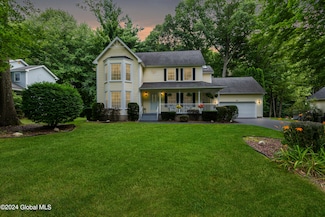 38 Deer Run Hollow, Clifton Park, NY 12065