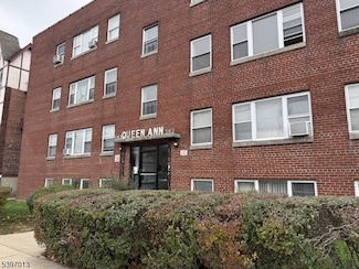 543 Joralemon St Unit 2D, Belleville, NJ 07109