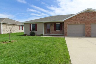 604 S 9th Ave, Haubstadt, IN 47639