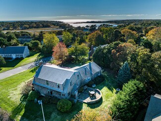 6 Seastrand Ln, Chatham, MA 02633