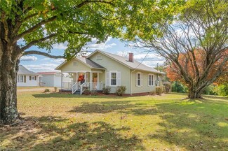 1011 Michael Rd, Lexington, NC 27295