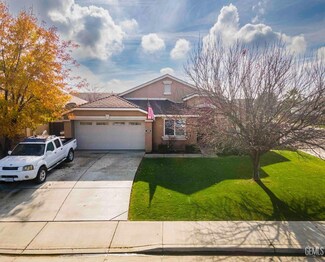 9105 Cadbury Dr, Bakersfield, CA 93311