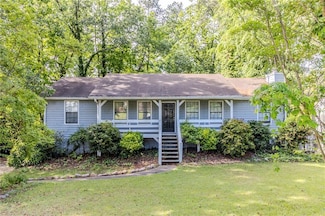 6595 Oakwood Dr, Douglasville, GA 30135