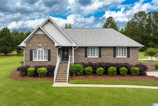 6633 Post Oak Dr, Bessemer, AL 35023