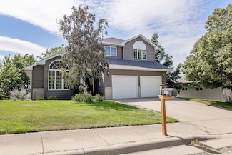 1217 Hilgers Dr, Pierre, SD 57501