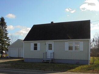 154 Thomaston St, Rockland, ME 04841