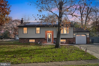 1602 Pin Oak Rd, Williamstown, NJ 08094