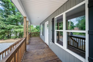 109 College St, Thomasville, NC 27360
