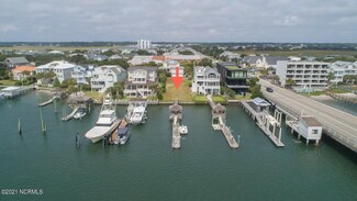 5 Auditorium Cir, Wrightsville Beach, NC 28480