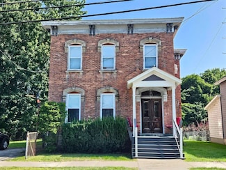 414 Elizabeth St, Ogdensburg, NY 13669