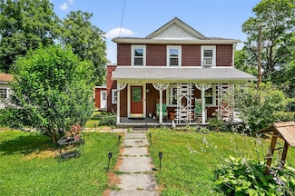 63 Orange St, Port Jervis, NY 12771