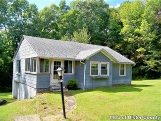 450 Circle Dr, Kerhonkson, NY 12446