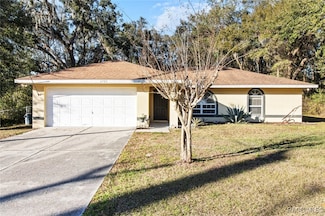 6765 E Seneca St, Inverness, FL 34452