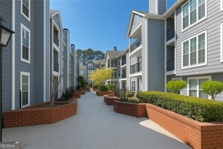 424 Granville Ct, Atlanta, GA 30328