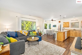 6800 N Spurwing Loop, Coeur D'Alene, ID 83815