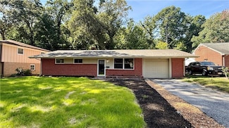 107 Hermitage Rd, Newport News, VA 23606