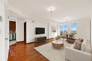842 Ocean Pkwy Unit 8A, Brooklyn, NY 11230