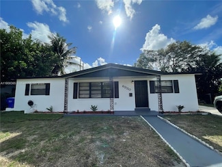 6830 Tyler St, Hollywood, FL 33024