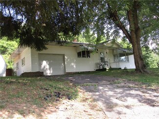 8814 State Route 150, Dillonvale, OH 43917