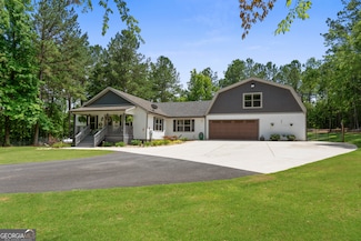 620 Rocky Creek Rd, Forsyth, GA 31029