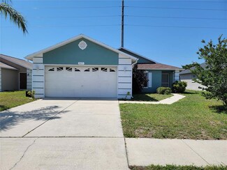 8437 National Dr, Port Richey, FL 34668