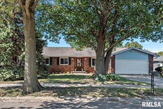 105 Norwalk Rd, Springfield, IL 62704