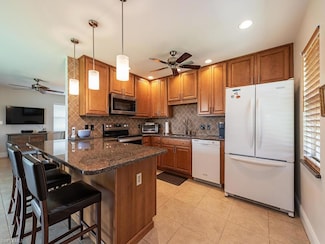 1400 Pompei Ln Unit 2, Naples, FL 34103