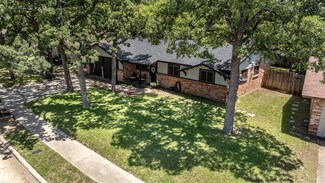 45 Coffee Tavern Rd, Bedford, TX 76022