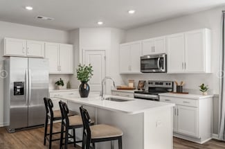 221 Idle Dr, Shelbyville, TN 37160