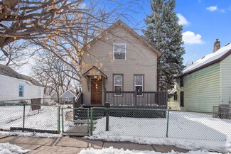 116 Sycamore St E, Saint Paul, MN 55117