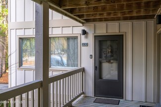 6219 Harbourside Dr, New Bern, NC 28560