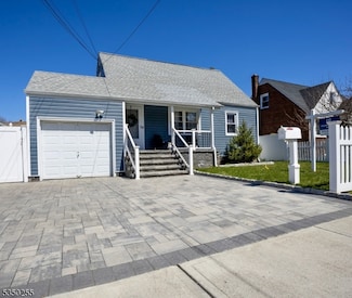 345 Garibaldi Ave, Lodi, NJ 07644