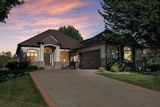 11879 Flanders Cir NE, Minneapolis, MN 55449