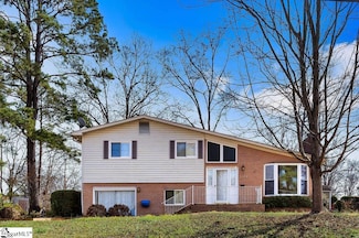 1073 Maryland Ave, Spartanburg, SC 29307
