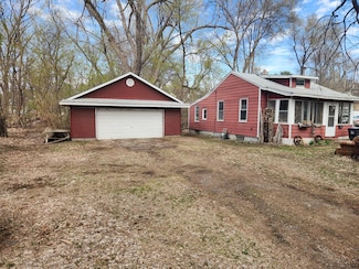 1587 Reaney Ave, Saint Paul, MN 55106