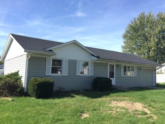 614 Dartmoor Rd, Kingsford Heights, IN 46346