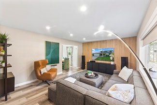 4265 Williams Ct, Brookfield, WI 53045