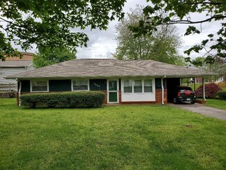 1328 Dalton St, Alcoa, TN 37701