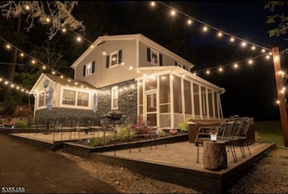 14 Luchetti Way, Newton, NJ 07860