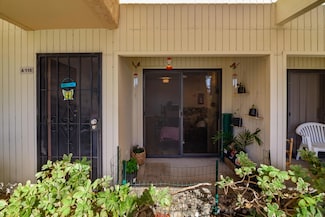 2810 N Arcadia Ct Unit 115, Palm Springs, CA 92262