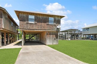 32795 Cypress Dr, Springfield, LA 70462