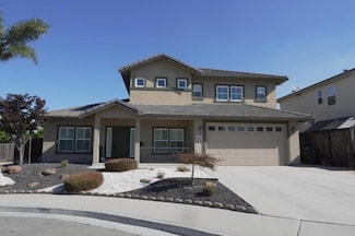 1380 Marilyn Ct, Hollister, CA 95023