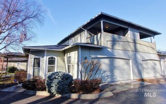 2427 N Birchgrove Ln, Boise, ID 83703