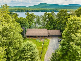 160 Raquette Flow Dr, Piercefield, NY 12973