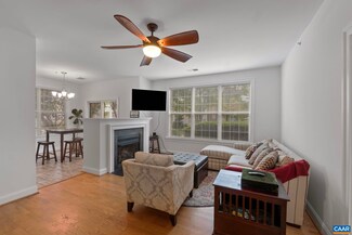 949 Glenwood Station Ln Unit 103, Charlottesville, VA 22901