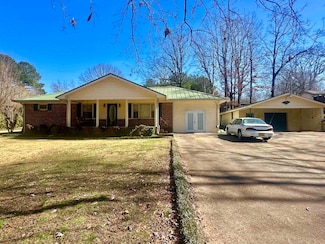 183 County Road 288, Florence, AL 35633