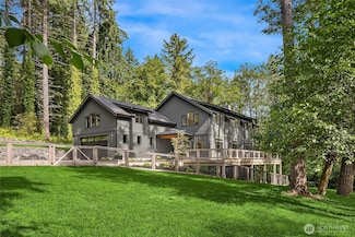 8636 NE Belle Hill Ln, Bainbridge Island, WA 98110