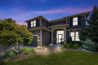 16627 S Lind Rd, Olathe, KS 66062