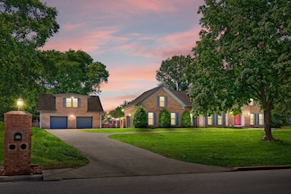 502 Pond Apple Rd, Clarksville, TN 37043